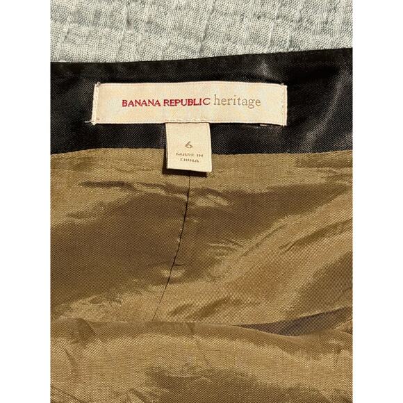 Banana Republic Heritage Collection Wool Blend Olive Mini Skirt Size 6 Y2K - Picture 2 of 4